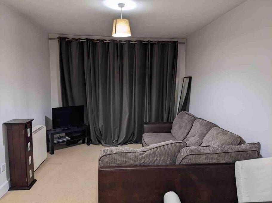 Beautiful 2 Bed Apt In Grand Canal Dublin Bagian luar foto